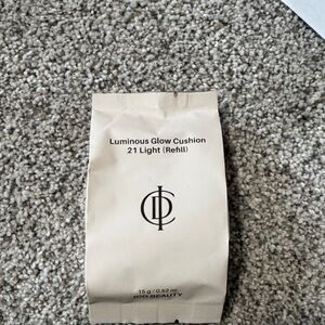 IDC Beauty Luminous Glow Cushion Foundation - 21 Light